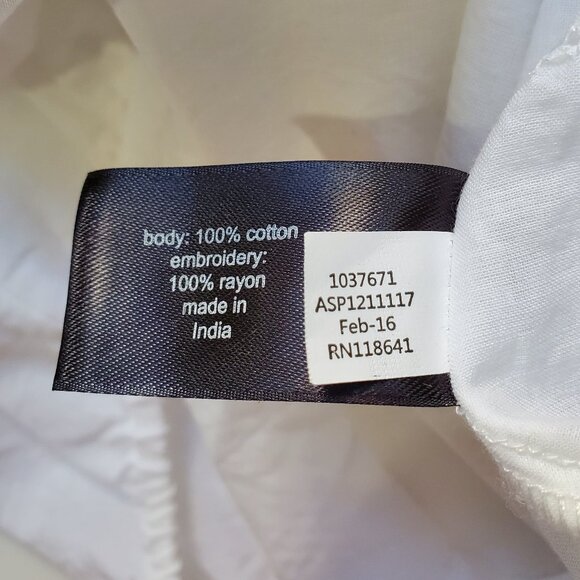 Lane Bryant Embroidered Wedge Drama Top 18/20 - Picture 11 of 12